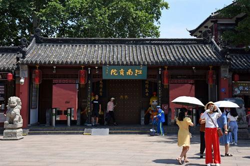 三字弟弟八卦爆料视频,揭秘娱乐圈幕后真相  第2张